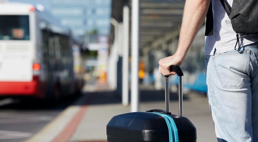 transport de la Aeroportul Iași